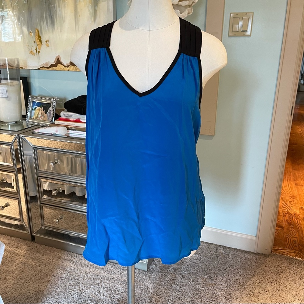 Forever 21 Blue & Black Tank